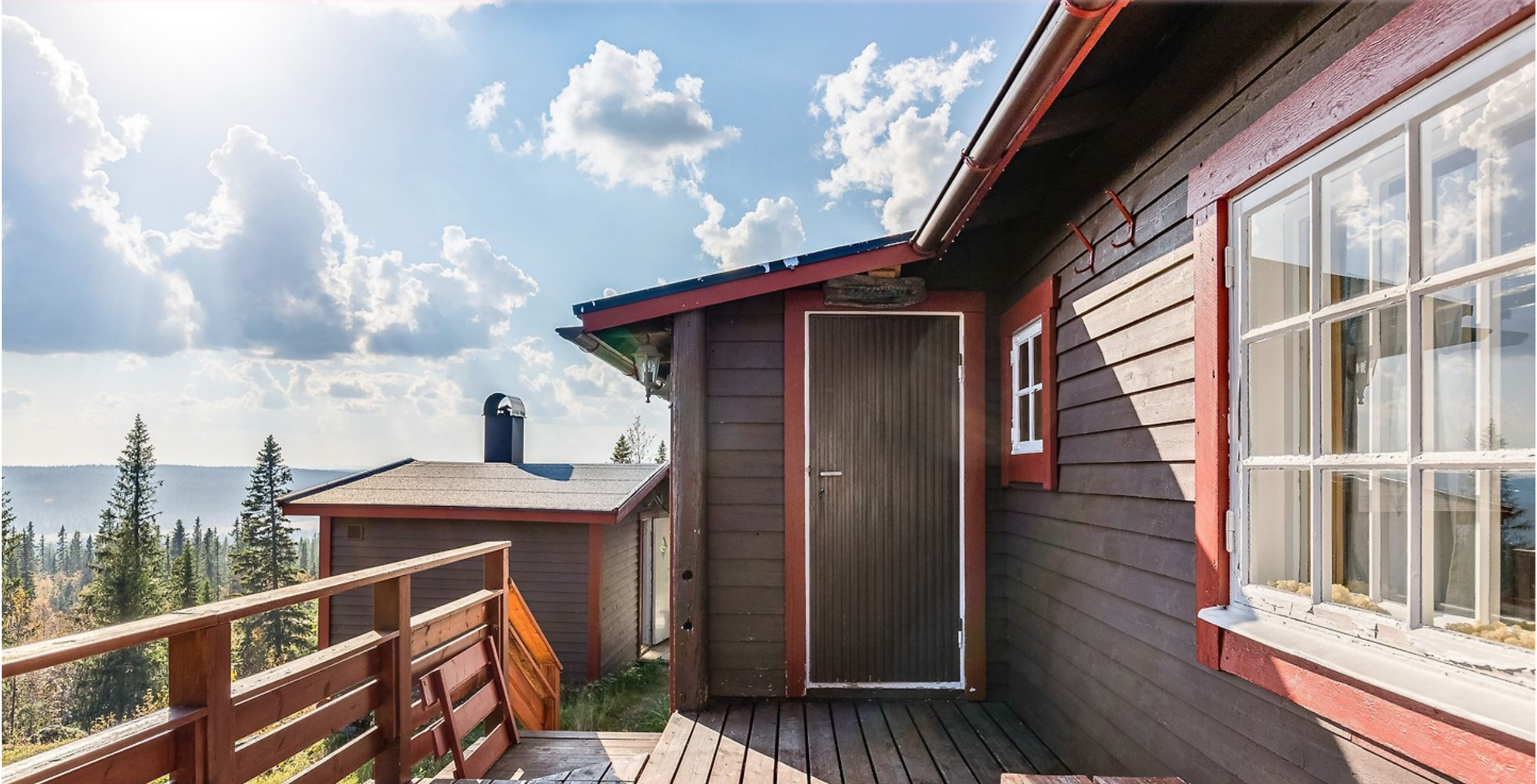 Särvfjället, Härjedalen — approach to lodge